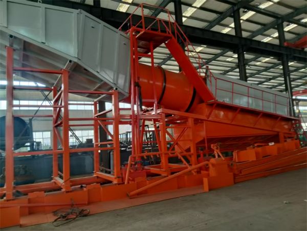 淘金車(chē)或移動(dòng)選金設(shè)備